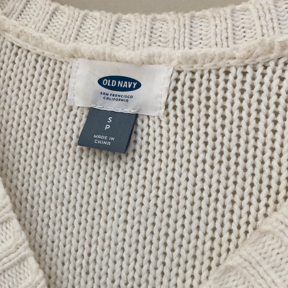 Old Navy Sweater